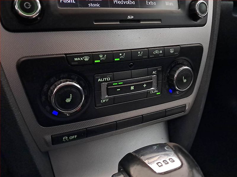 Škoda Octavia (2012) 1.6 TDI, Automat, jezdí dobře - fotka 17 z 17
