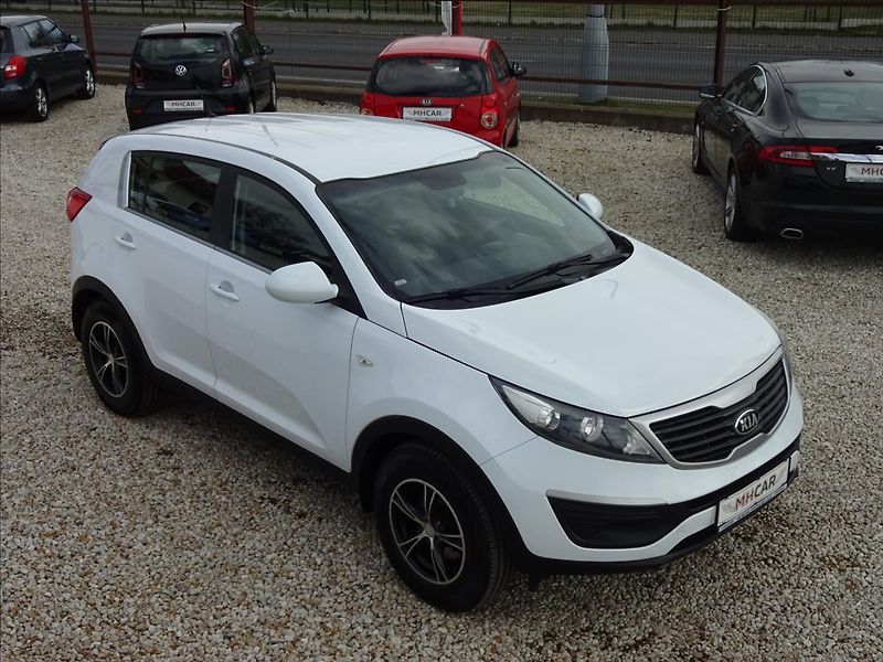 Kia Sportage 1,6GDi  Active Plus - fotka 1 z 46