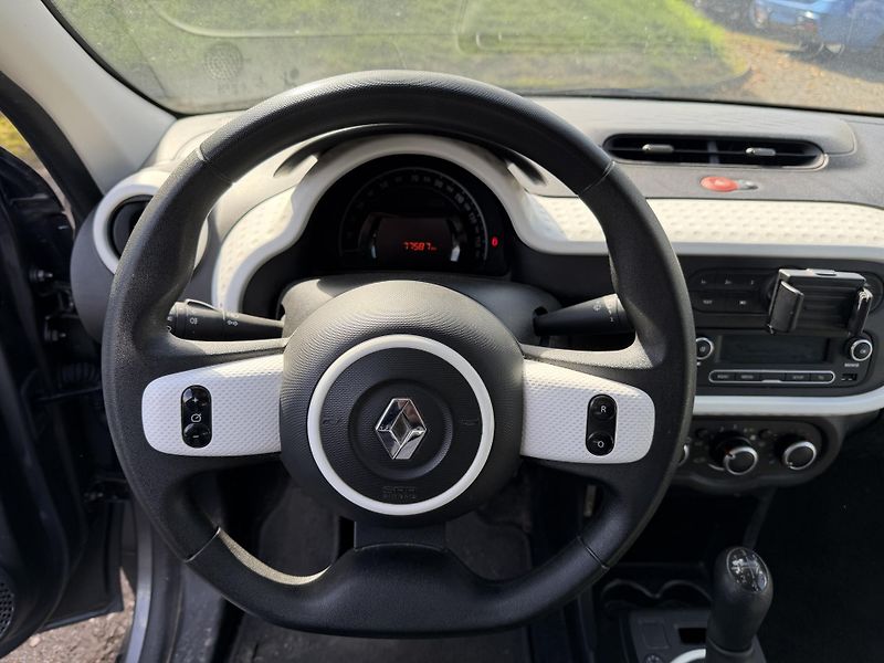 Renault Twingo 1.0TCe - fotka 17 z 19