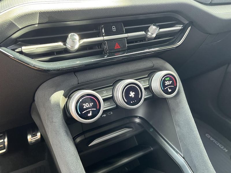 Škoda Kodiaq SPORTLINE 2.0TDI 142kW 4X4 - fotka 18 z 27