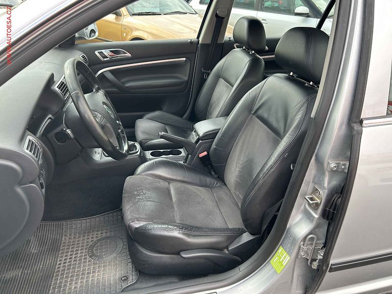 Škoda Superb (2008) 1.9 TDi, STK1/28 - fotka 9 z 17