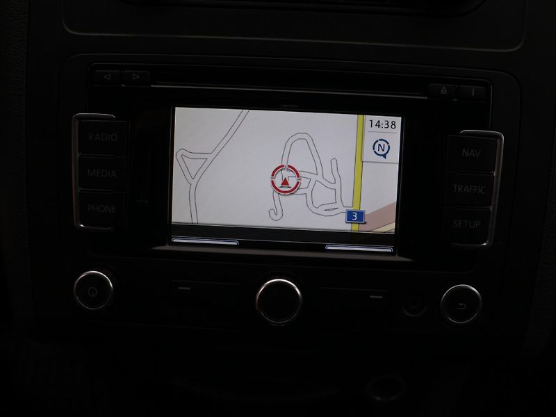 Volkswagen Caddy 1,6 TDI 75KW DSG CZ EDITION 30 - fotka 16 z 18