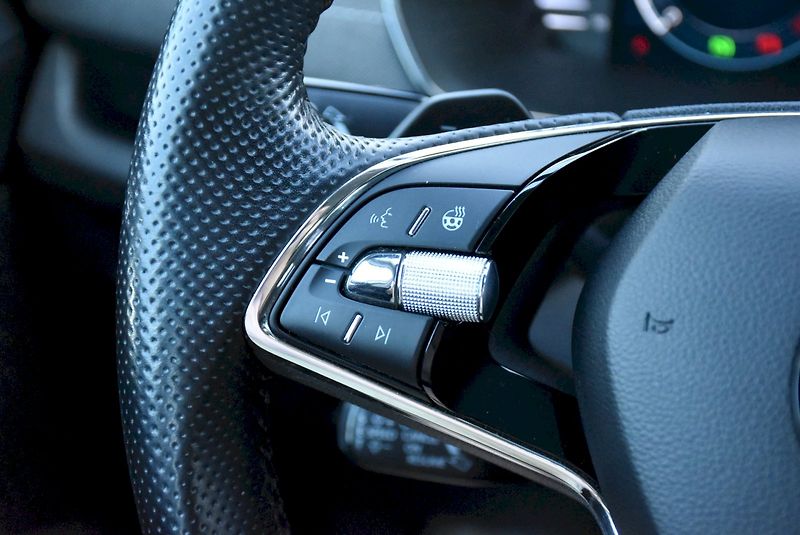 Škoda Octavia (2023) Style Plus 1.5 eTSI DSG - fotka 30 z 34