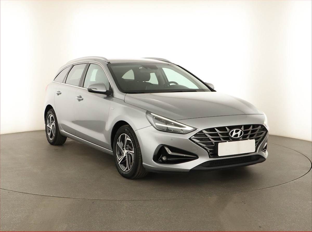 Hyundai i30 1.5 T-GDI, Automat, ČR,1.maj