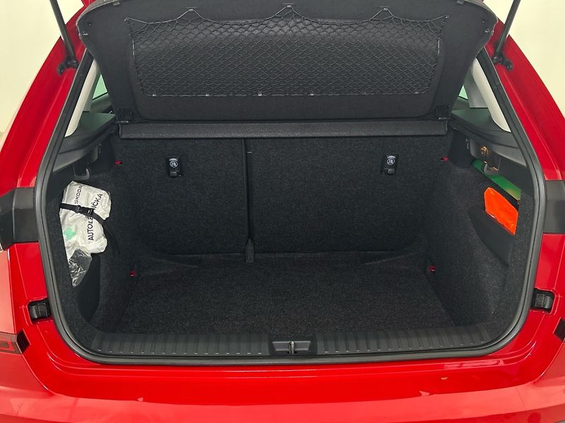 Škoda Kamiq Top Selection DSG - fotka 10 z 27