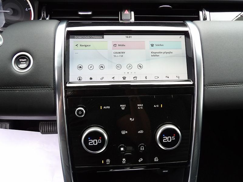 Land Rover Discovery Sport D150 S AWD A/T 7míst Tažné DPH - fotka 8 z 35