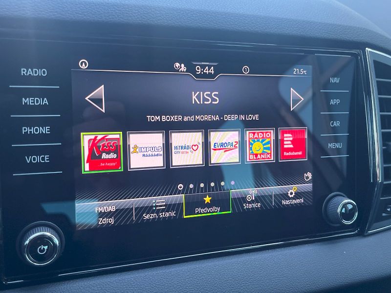 Škoda Karoq (2023) Ambition Plus 1,5 TSI / 110kW - fotka 23 z 31