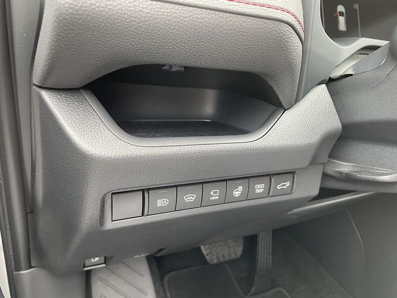 Toyota RAV4 2.5 Plug-in Hybrid Selection - fotka 26 z 29