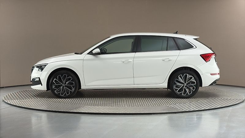 Škoda Scala 1.5 TSI DSG Style - fotka 4 z 34