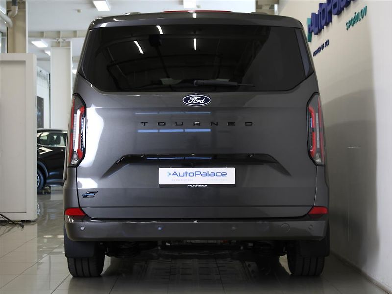 Ford Tourneo Custom 0,0 E-Tourneo 160kW  970km! ČR - fotka 4 z 25