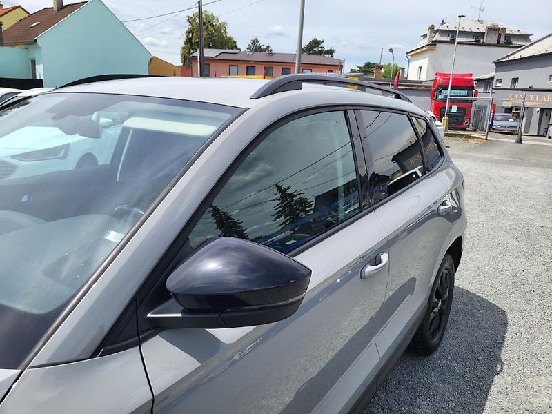 Škoda Karoq 2.0 TDi 110kW 4x4 AMBITION *ČR - fotka 36 z 47