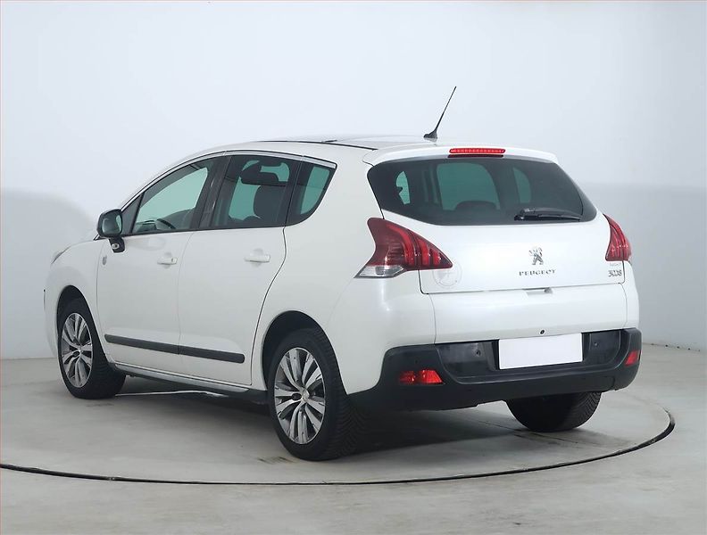 Peugeot 3008 (2015) 1.6 BlueHDi, Navi, Tempomat - fotka 4 z 18