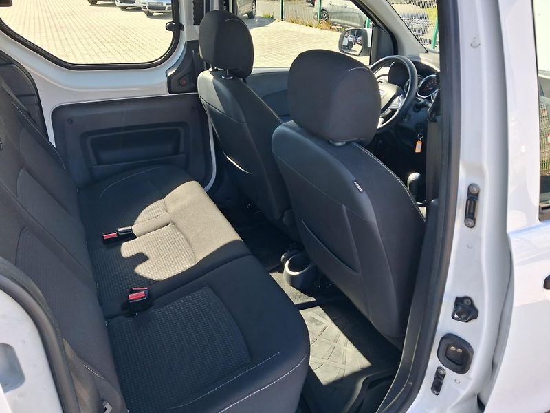 Dacia Dokker 1.6 SCe 75kW - fotka 17 z 19