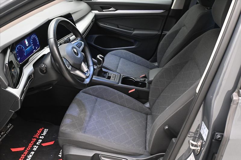 Volkswagen Golf 2,0 TDI 110 kW Life Záruka až - fotka 13 z 30