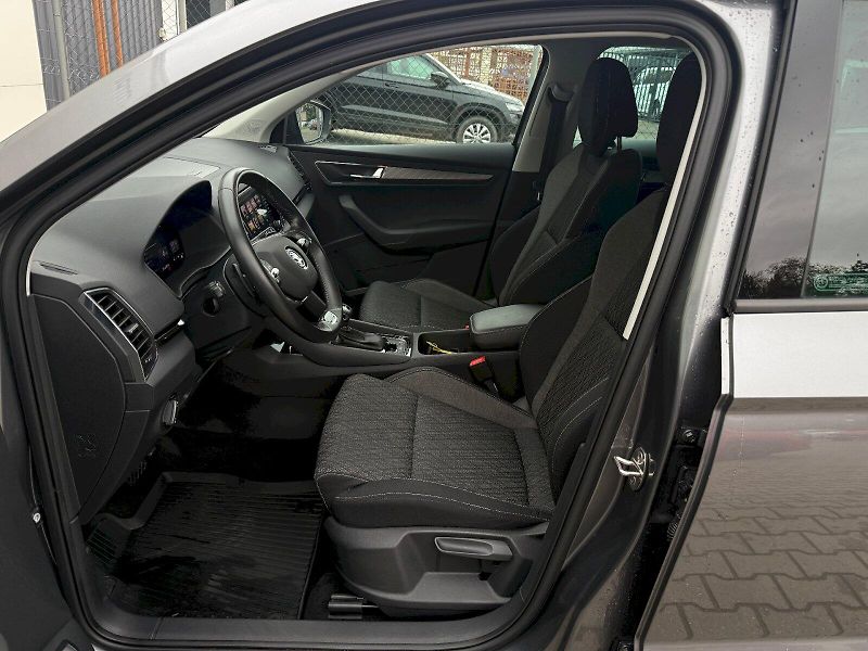 Škoda Karoq (2023) 1.5 TSI 110 kW DSG Style - fotka 8 z 25