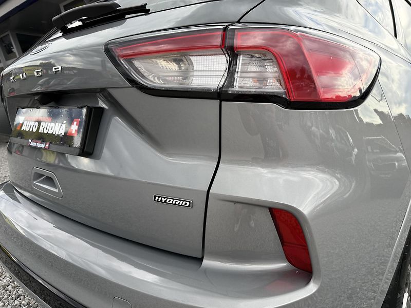 Ford Kuga 2,5 Duratec ST-Line Automat  - fotka 10 z 37