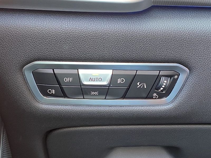 BMW X5 xDrive45e, ČR, tažné, 4x4, DPH - fotka 33 z 43