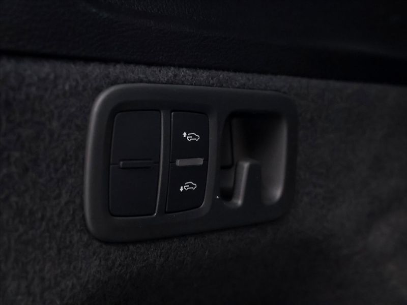 Audi Q7 3,0 50 TDI Quattro S line CZ - fotka 11 z 43