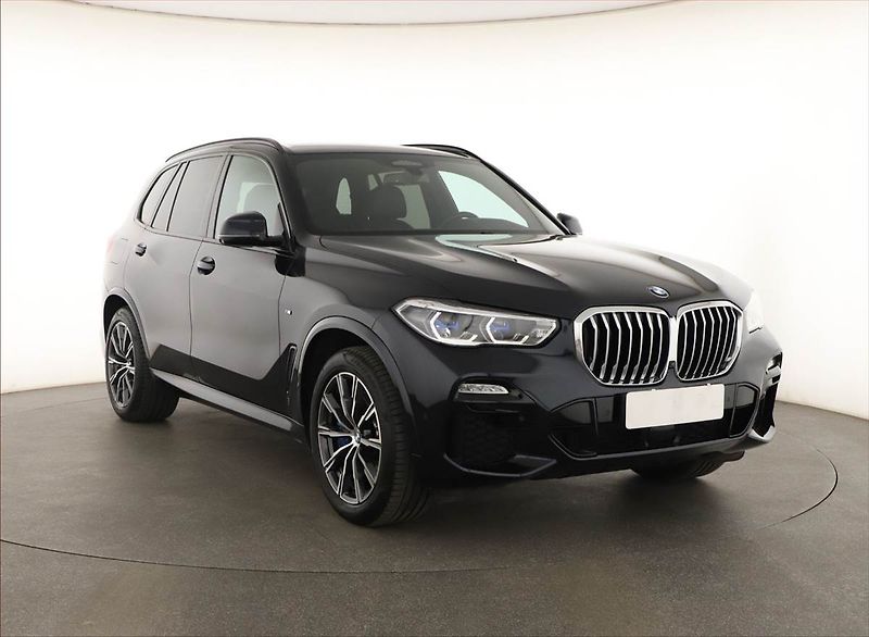 BMW X5 (2021) xDrive45e iPerf. - fotografie inzerátu