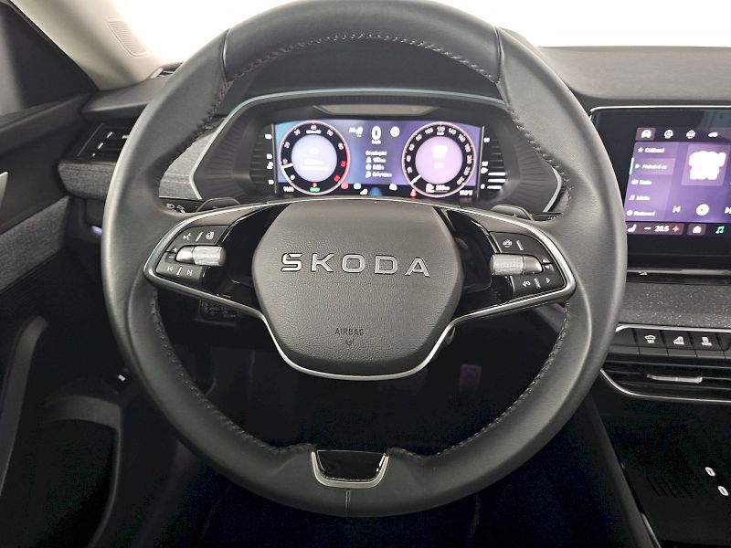 Škoda Octavia (2025) COMBI 1,5 TSI DSG TOP SELECTIO - fotka 5 z 30