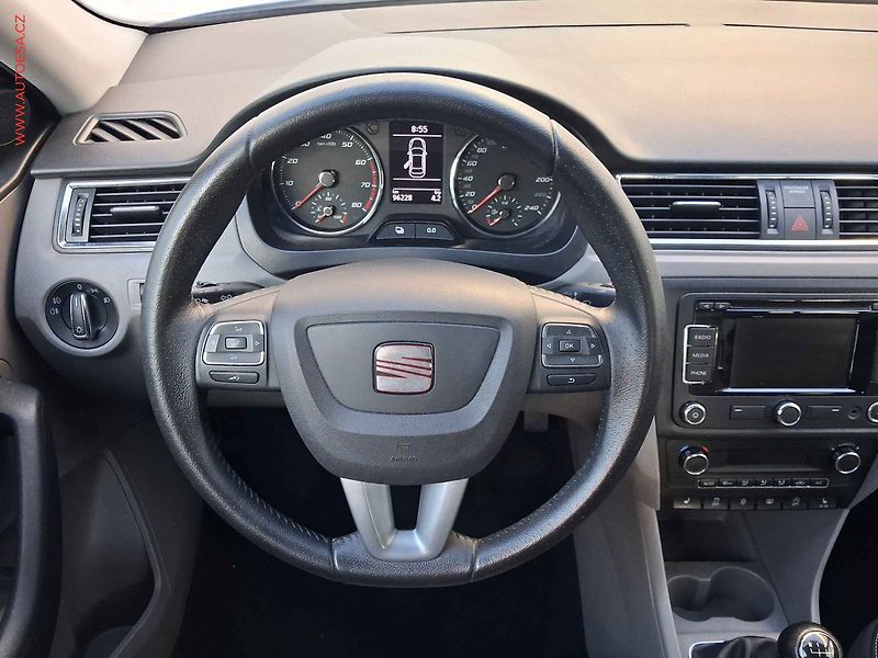 Seat Toledo (2013) 1.2 TSi, Style, navi, park - fotka 11 z 16