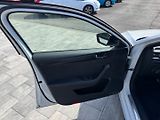 Škoda Superb (2023) Sportline 2.0 TDI 4x4 147kW - náhled 9