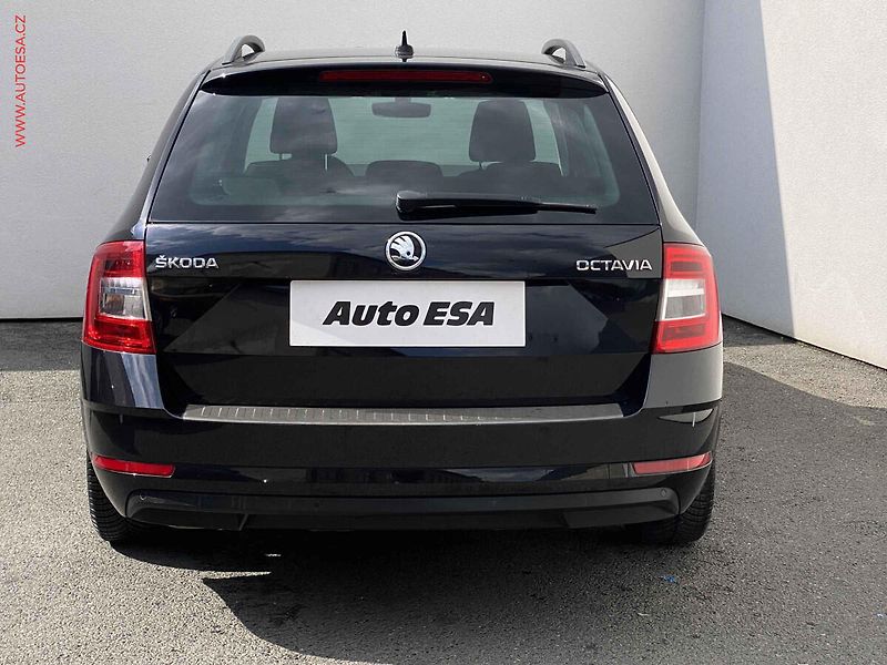 Škoda Octavia (2018) 1.8 TSi, Clever, DSG, kamera - fotka 5 z 18