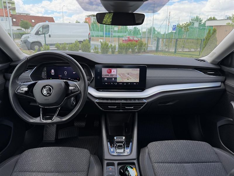 Škoda Octavia (2021) 1.0 tsi 81 kW e-tec/DPH - fotka 13 z 21