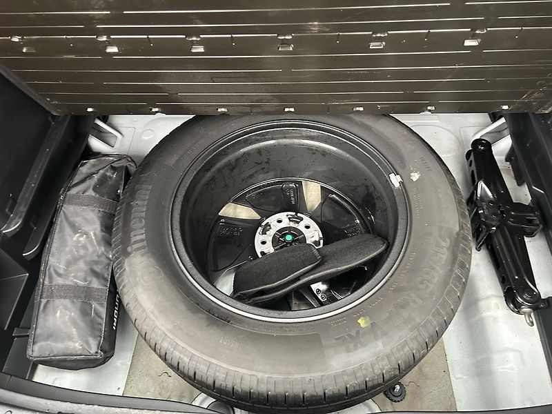 Hyundai Tucson 1.6 T-GDI 4x4 SMART - fotka 13 z 26