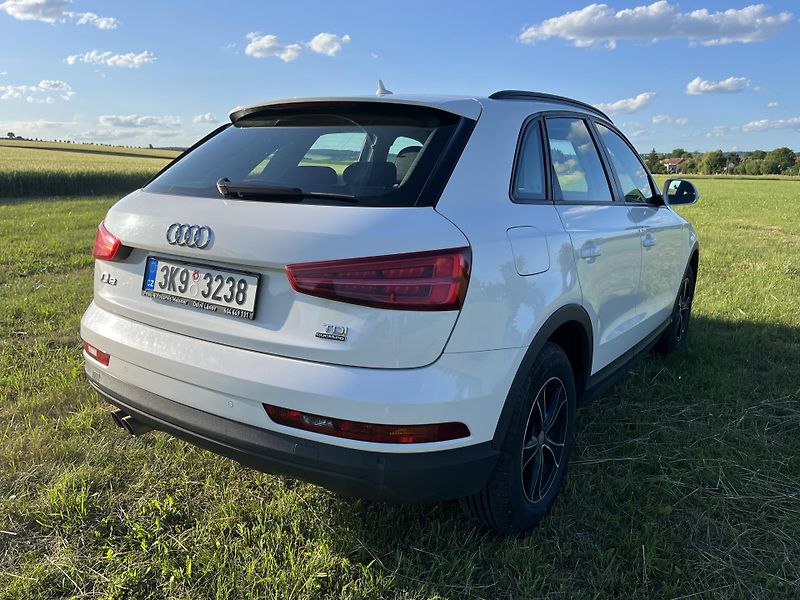 Audi Q3 (2015) 1. majitel - fotka 6 z 39