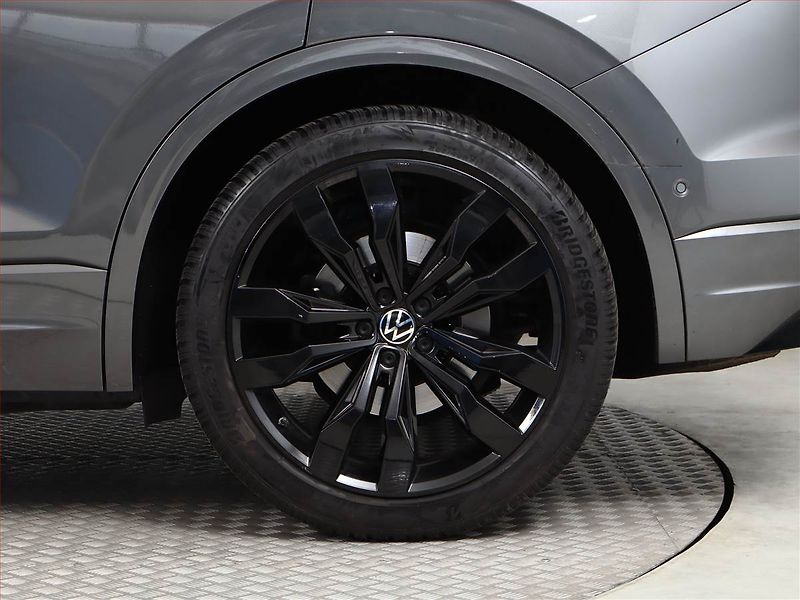 Volkswagen Touareg (2020) 3.0 TDI - fotka 13 z 24