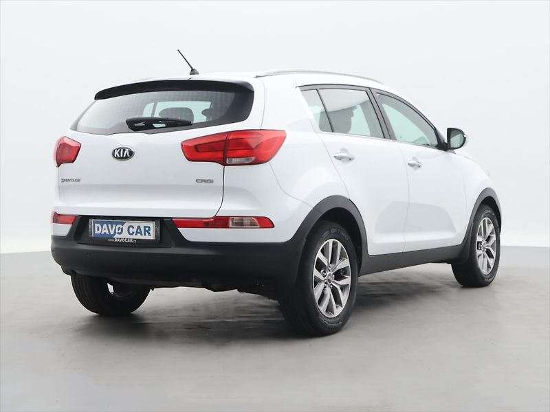 Kia Sportage 1,7 CRDi 85kW Fifa WorldCup CZ - fotka 7 z 30