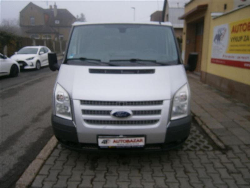 Ford Transit 2,2 TDCI KLIMA 9 MÍST - fotka 2 z 19