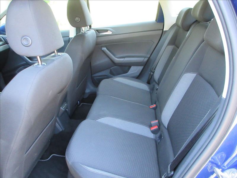 Volkswagen Taigo 1,0 TSi, LED, Navi, Vyhř. sed. - fotka 14 z 28