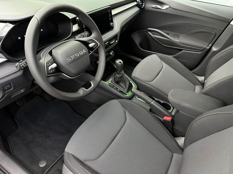Škoda Fabia 1.0TSi 95PS Selection LED V.Co - fotka 8 z 33