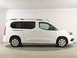 Opel Combo (2022) Maxi Elegance 1.5 CDTI, 7Míst - náhled 6