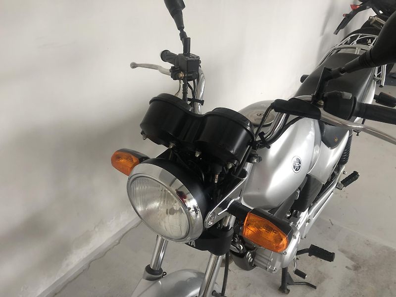Yamaha YBR 125 - fotka 12 z 15