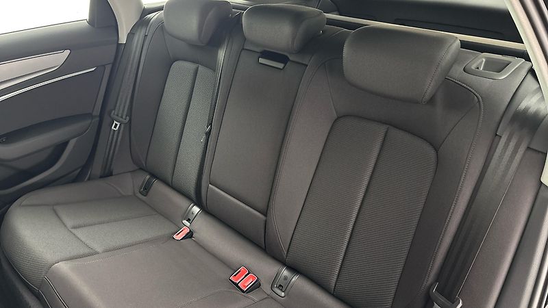 Audi A6 2.0 45TFSI S Tronic Avant - fotka 16 z 25