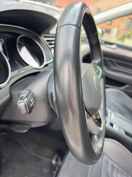 Volkswagen Passat 1.5TSi 110kW DSG ČR - fotka 15 z 28