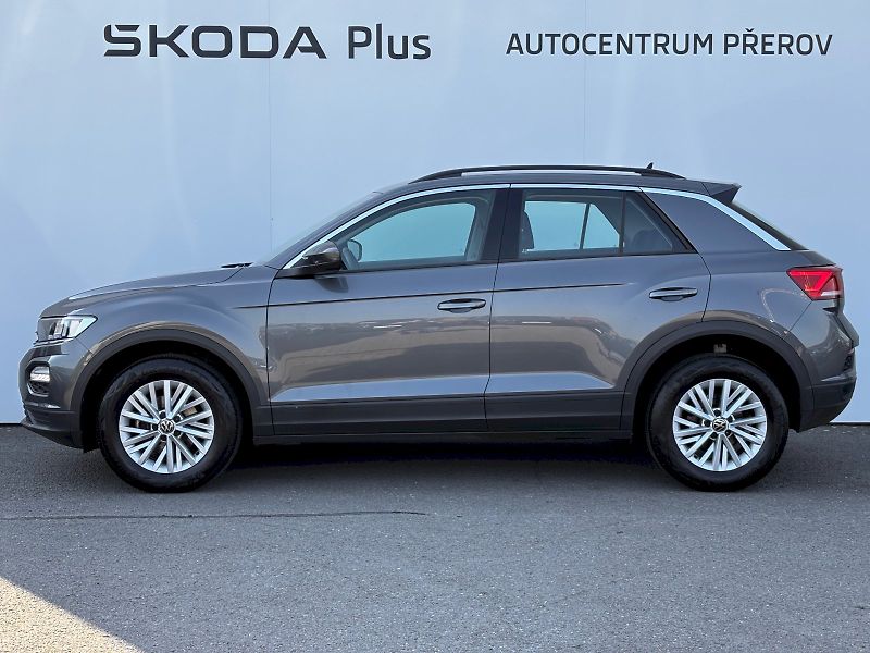Volkswagen T-Roc (2022) 1.0 TSI 81kW - fotka 3 z 35