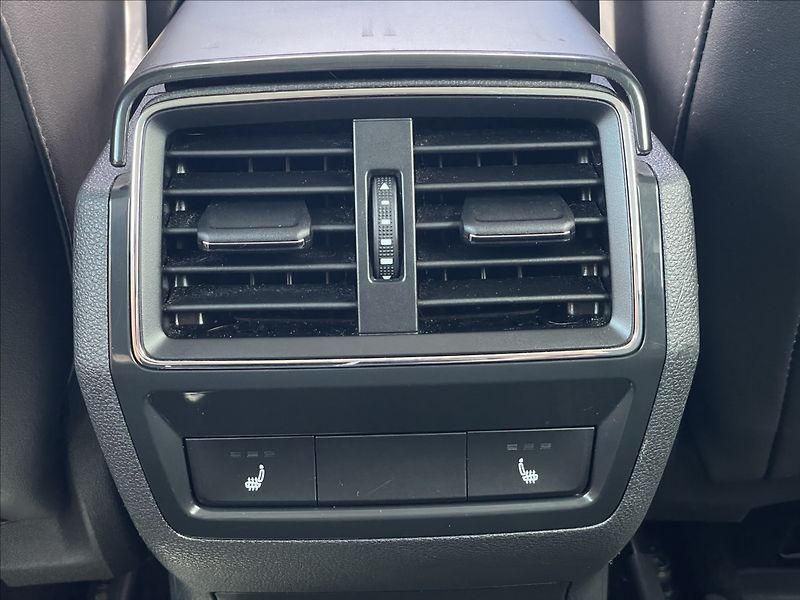 Škoda Kodiaq 2,0 TDI 4x4 DSG Style Plus TZ - fotka 11 z 22