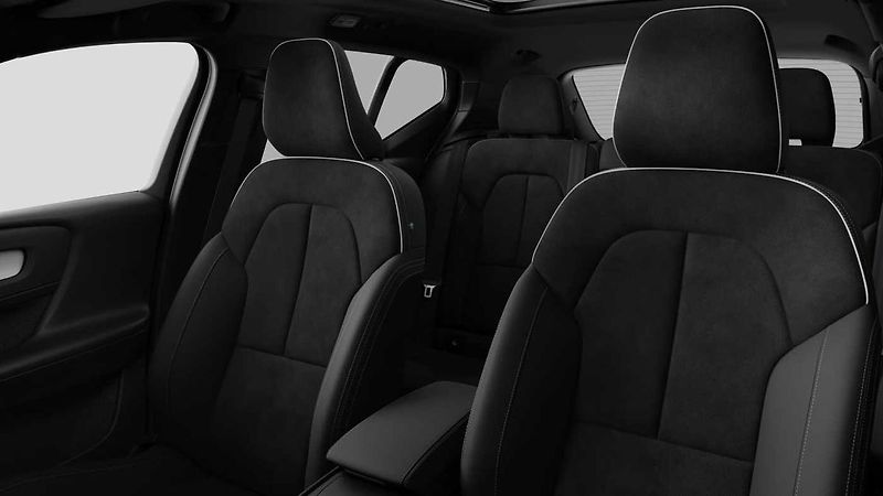 Volvo XC40 (2026) ULTRA B4, 360°, PIXEL LED - fotka 5 z 31