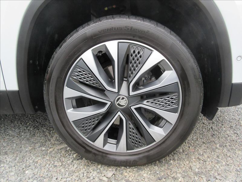 Škoda Kodiaq 2,0 TDI DSG Edice Drive 125 - fotka 19 z 21
