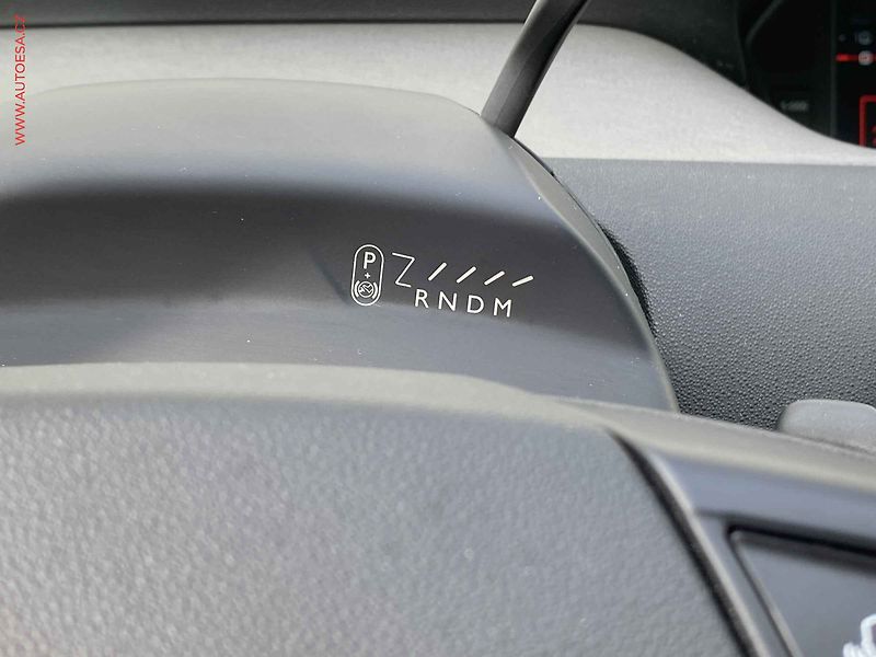 Citroën Grand C4 Picasso (2017) 2.0 HDi, Shine, AT, navi - fotka 15 z 21