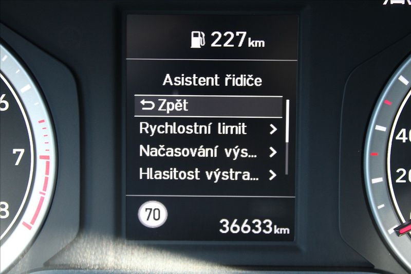 Hyundai i20 1,2 i  ČR,36.633KM,ZÁRUKA - fotka 15 z 30