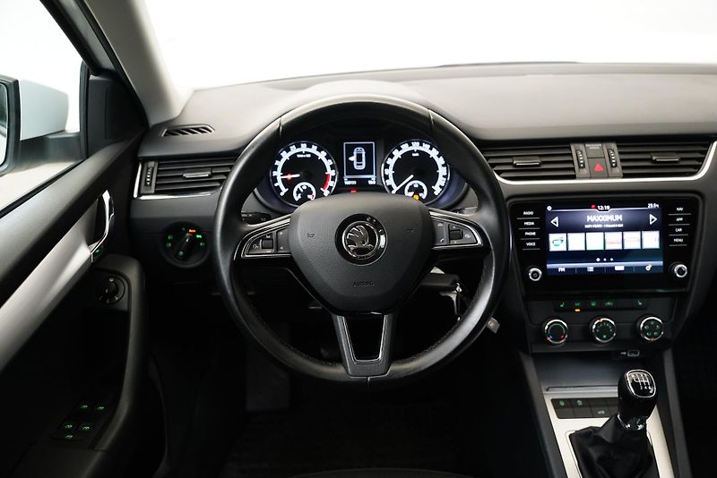 Škoda Octavia - fotka 18 z 28