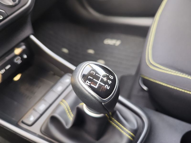 Hyundai i20 1.0 T-GDi/74kW Smart - fotka 22 z 30