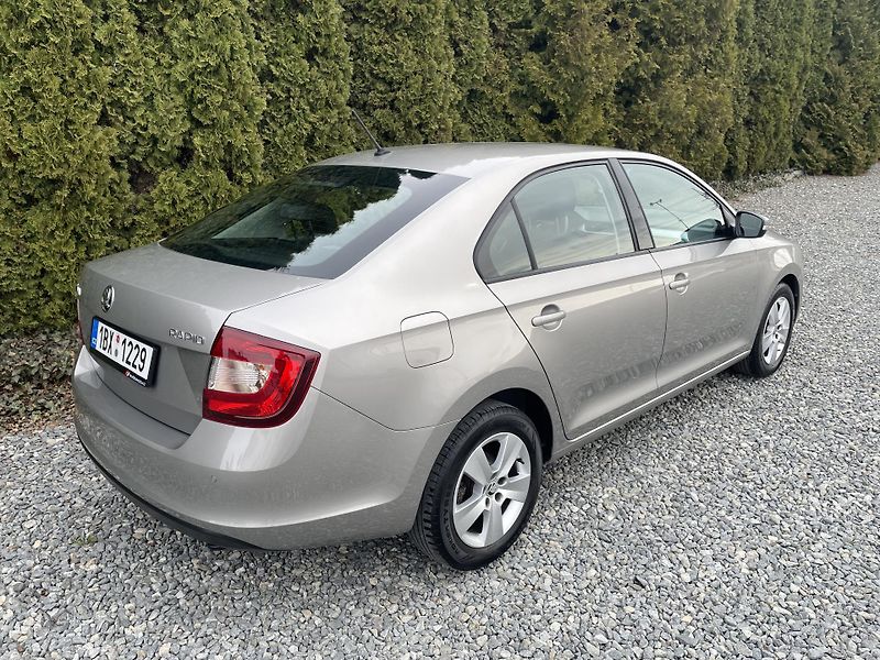 Škoda Rapid (2017) 1.0 TSI 70 KW AMBITION - fotka 4 z 17