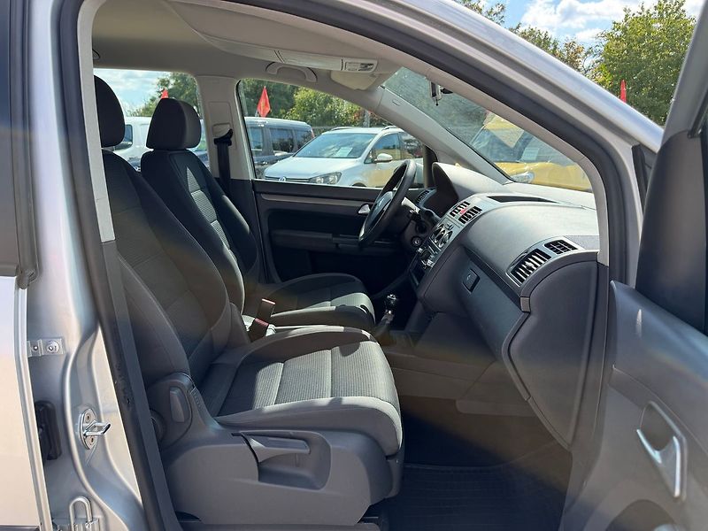 Volkswagen Touran 1.9TDi 77kW*TAŽNÉ* KLIMA - fotka 17 z 24