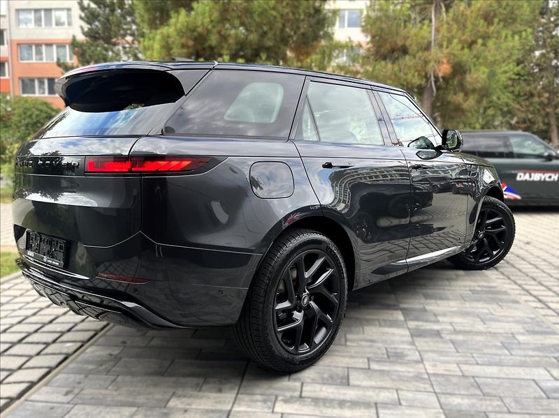 Land Rover Range Rover Sport (2026) 3,0 P460e DYNAMIC SE PHEV - fotka 7 z 28